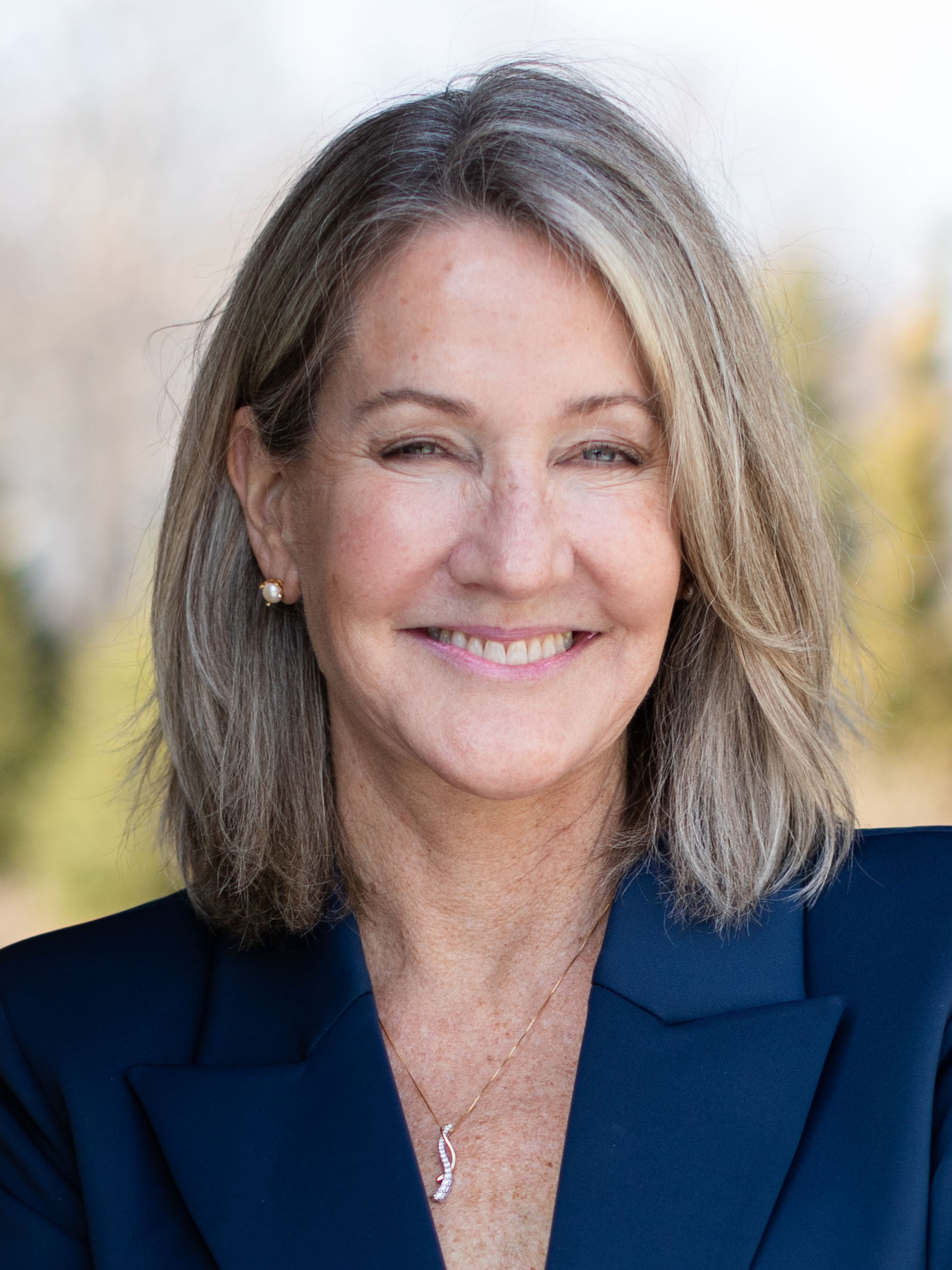 Jane Chase, Luxury Real Estate Broker, ME & NH LandVest